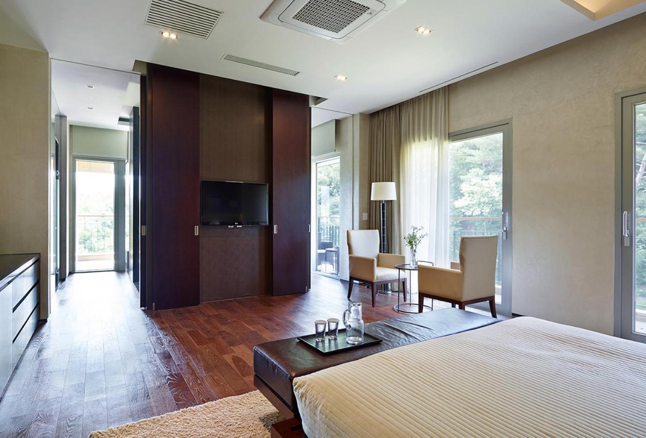 The Suites Hotel Namwon Bagian luar foto