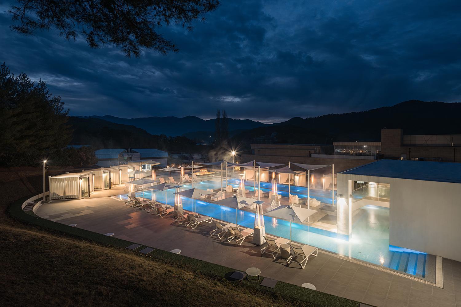 The Suites Hotel Namwon Bagian luar foto